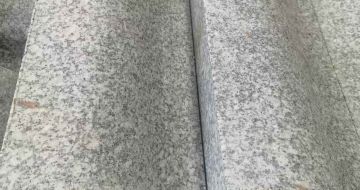 沈阳芙蓉白S型拉丝面路沿石