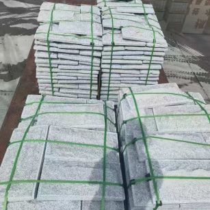 沈阳 芝麻白蘑菇石装车出货