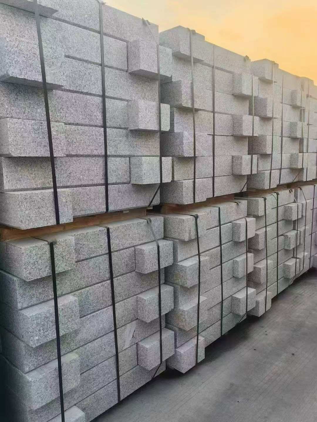 沈阳 芝麻白路沿石