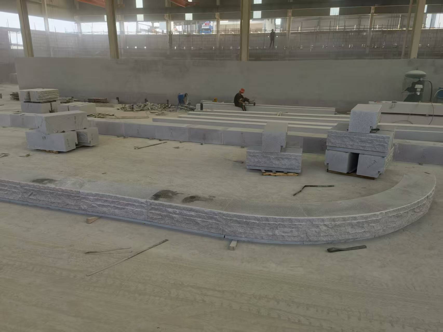 沈阳 芝麻白整石坐凳（光面+自然面）