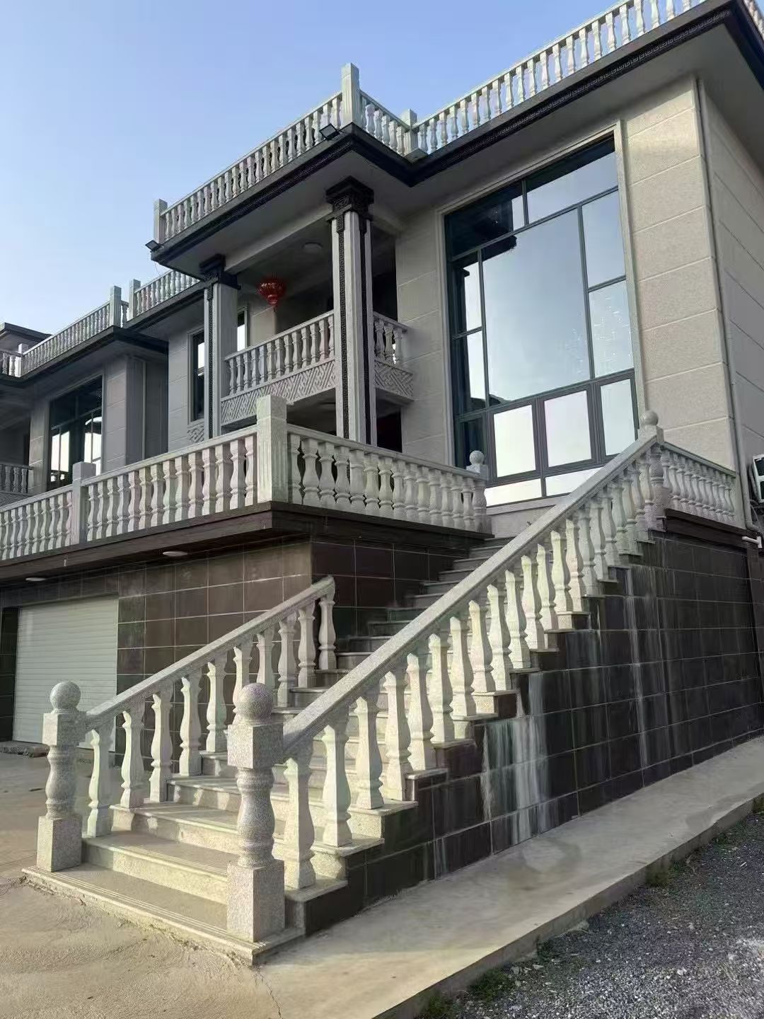 沈阳 芝麻白别墅阳台栏杆，楼梯栏杆