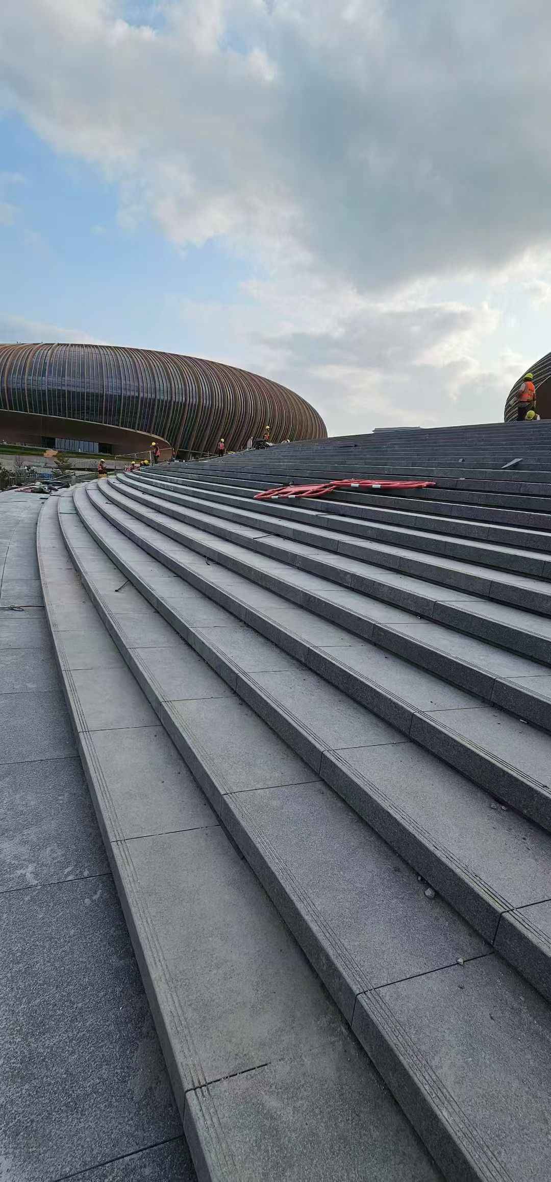 沈阳 弧形整石台阶铺装效果图