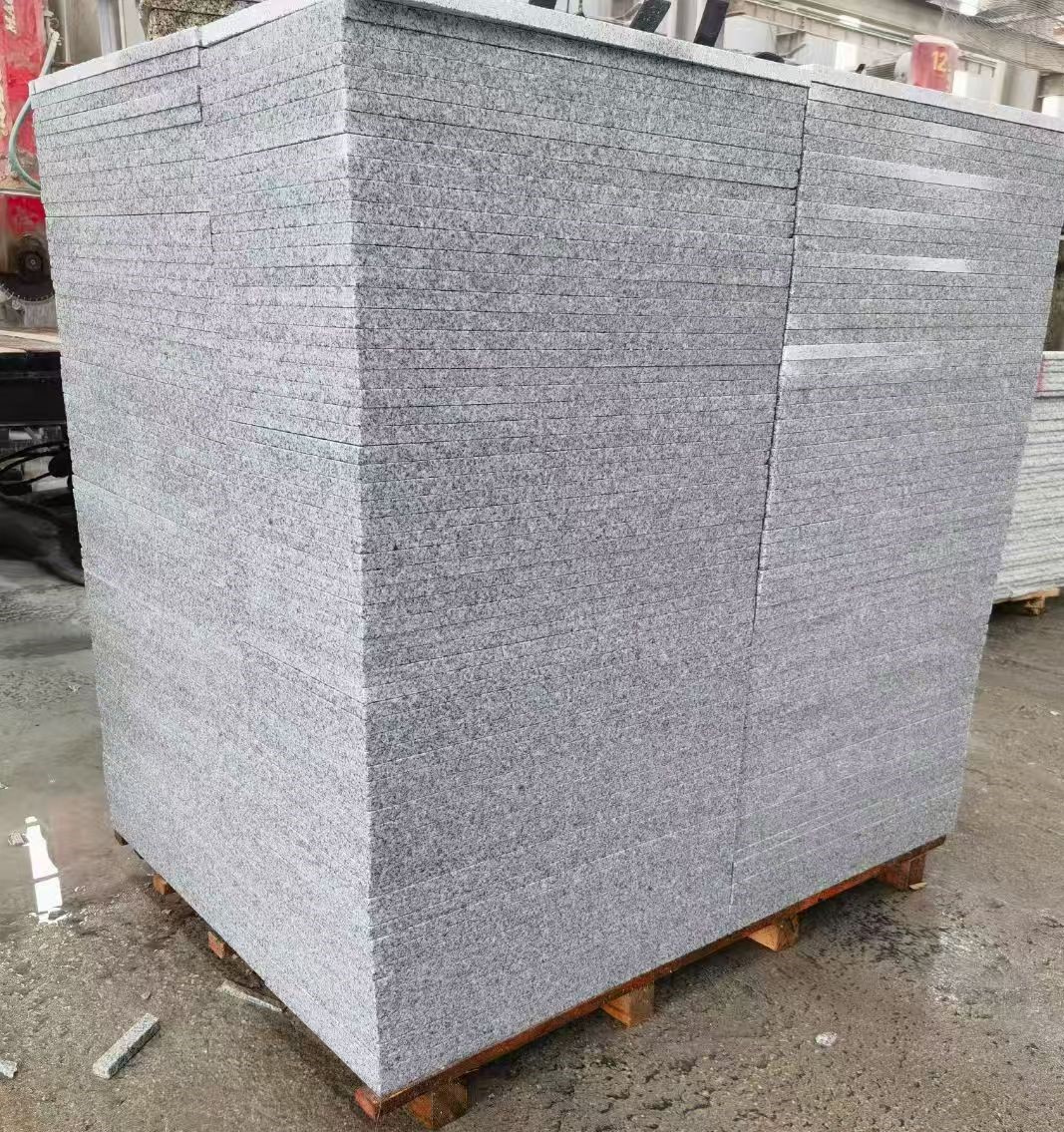 沈阳 火烧面地铺石，街道广场园林市政工程板，1.8~5.0厚均有现货